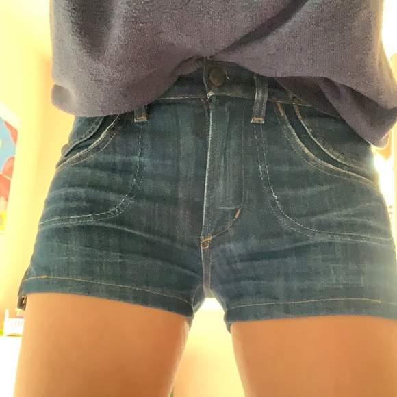 Citizens of Humanity Jean Shorts - Picture 6 of 6